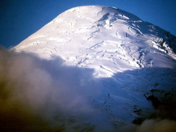 24 Top of Volcan Osorno  Chile 800