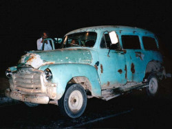 7 Old GMC truck in Caracas  Venezuela 800