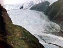 25 glacier heading down the mountainside in chile 800
