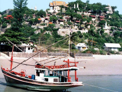 110 fishing boat in thailand 800
