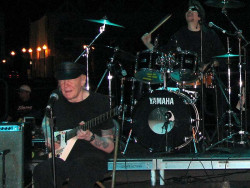 johnny winter  2  800